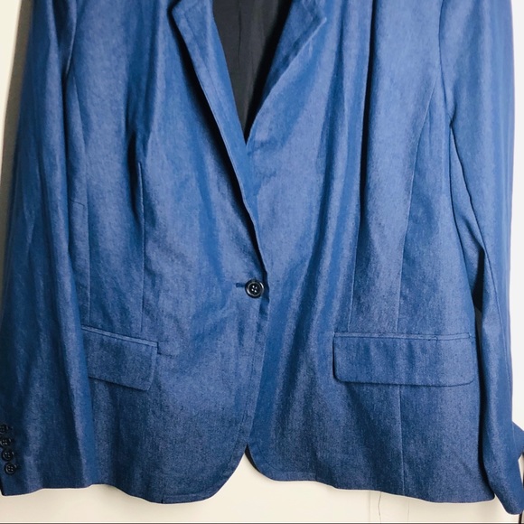 LANE BRYANT BLUE BUTTON BLAZER - Picture 3 of 8
